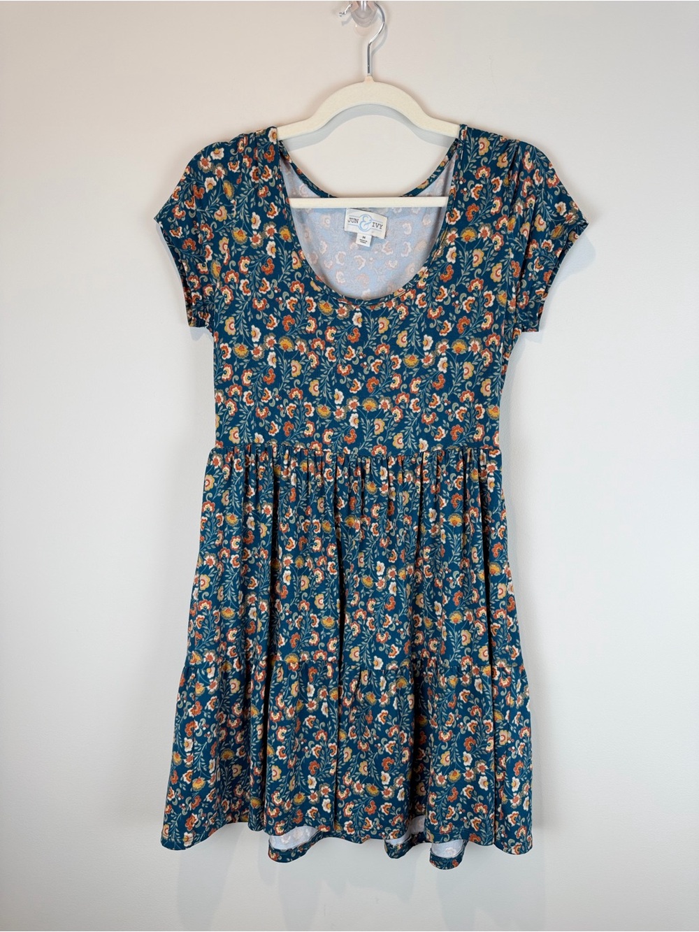 Jun Ivy Floral Knit Scoop-Neck Gathered Waist Mini Dress in Teal/Floral Medium